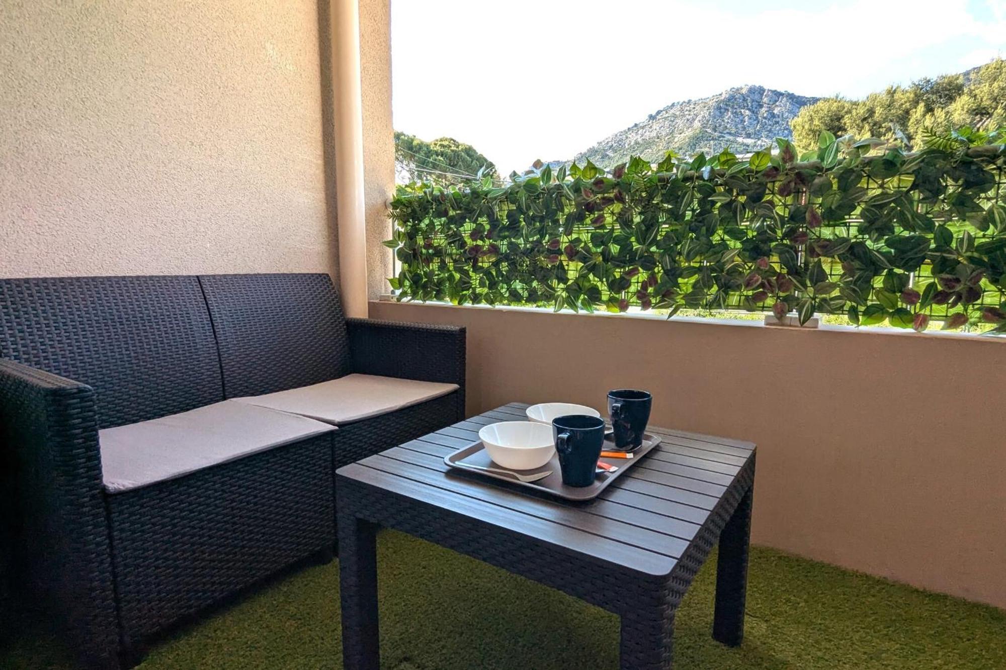 With Terrace In The Heart Of Appartement